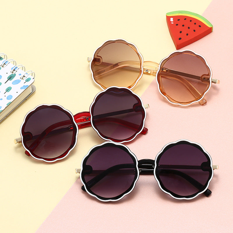 Kids' Sunflower Petal Sunglasses – Cute & UV-Protected