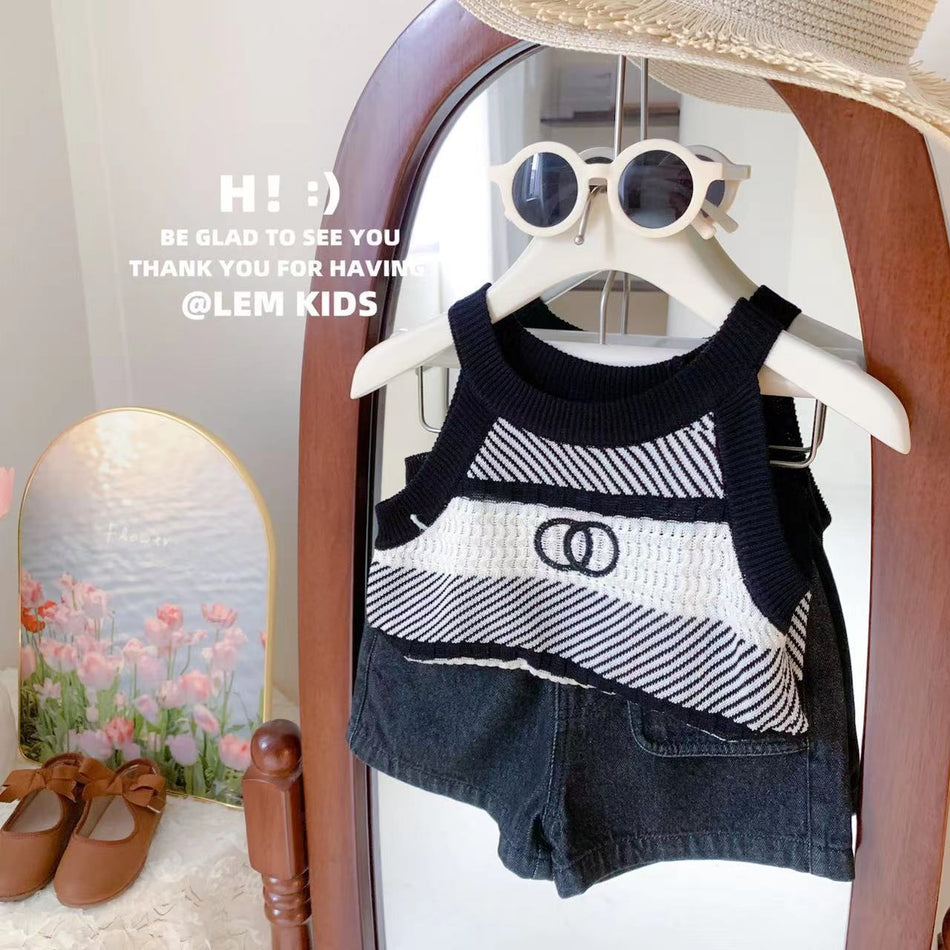 Girls Striped Suspender & Denim Shorts Set 2025