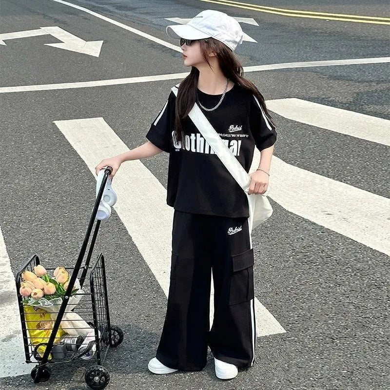 Girls’ Summer 2025 Korean-Style Two-Piece Sports Set