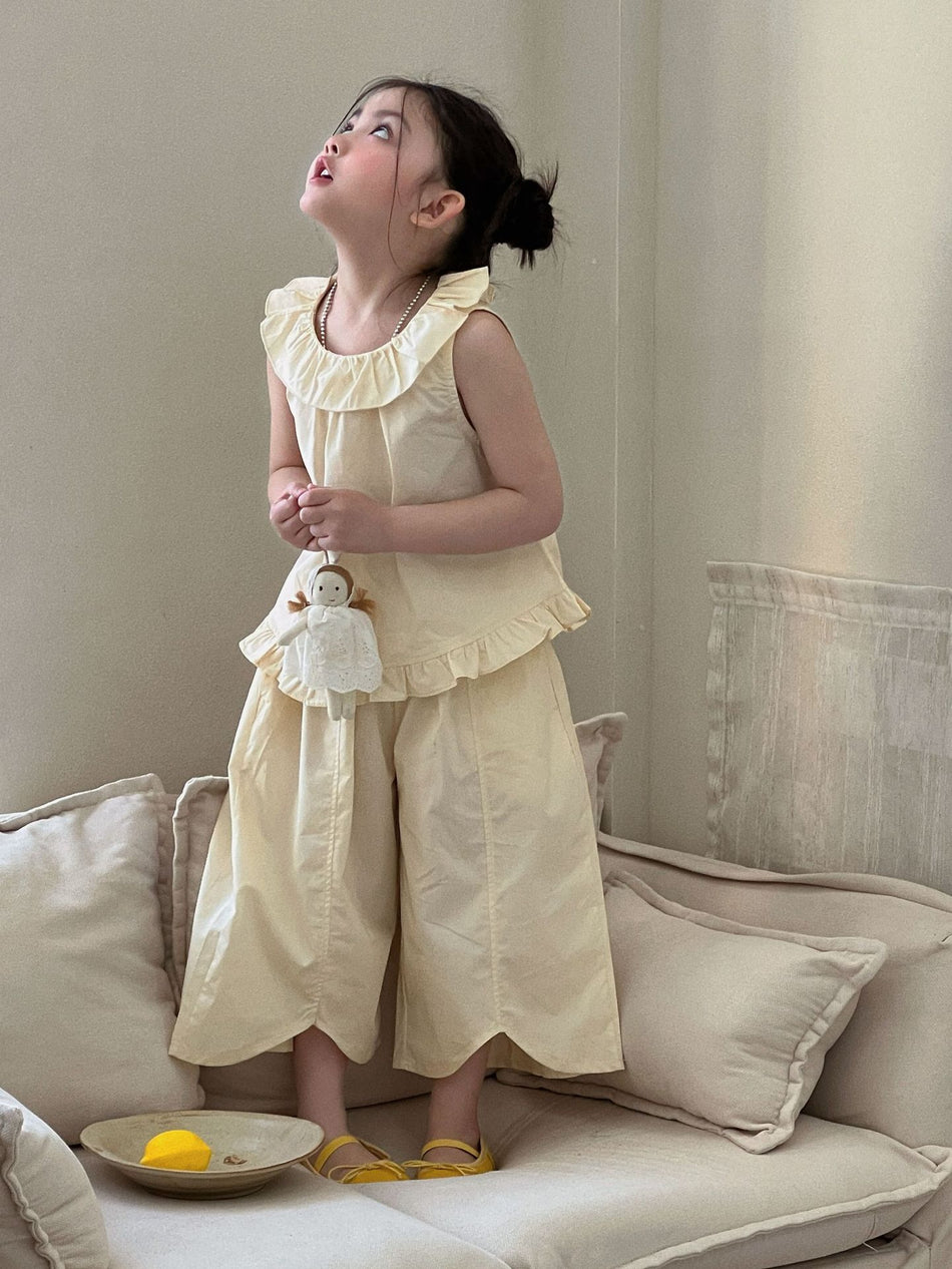 Girls Sleeveless Vest Pants Set Summer 2026 Outfit