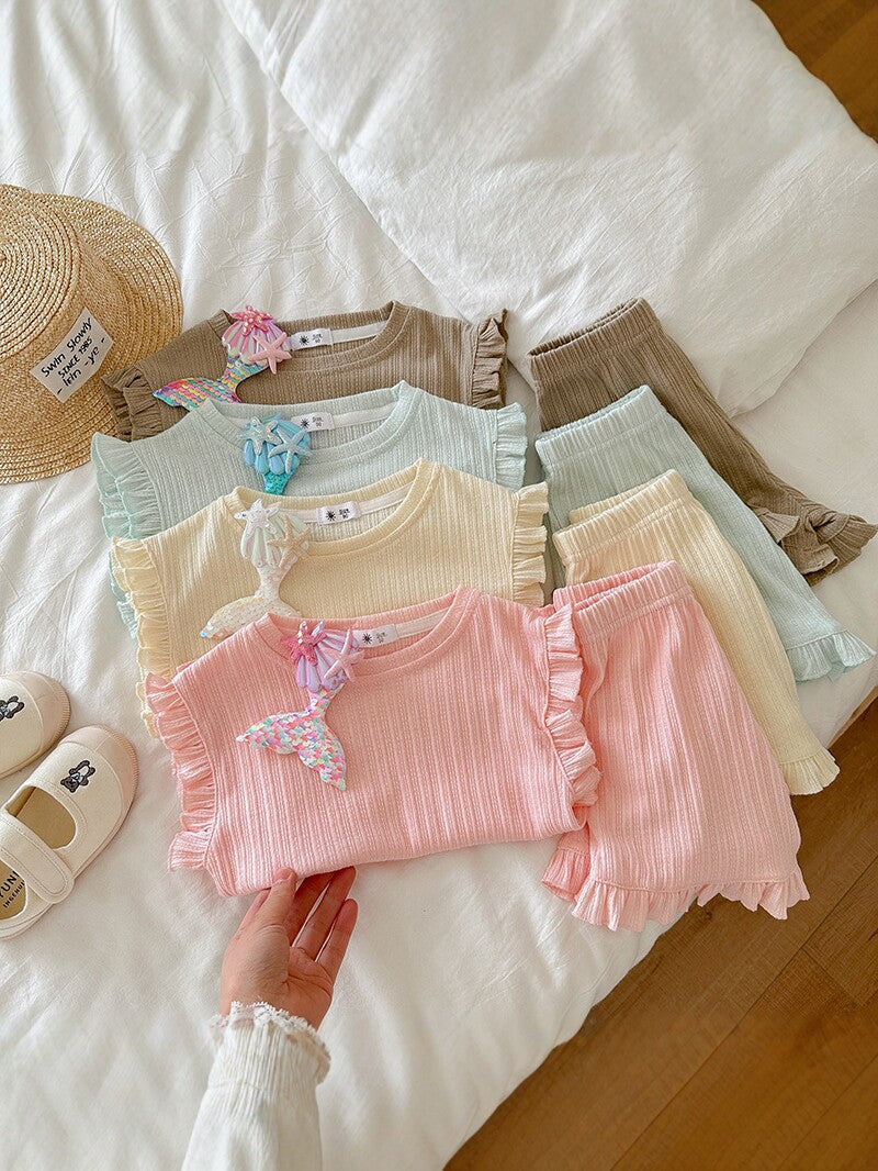 Girls Korean Style Sleeveless Vest and Shorts Set