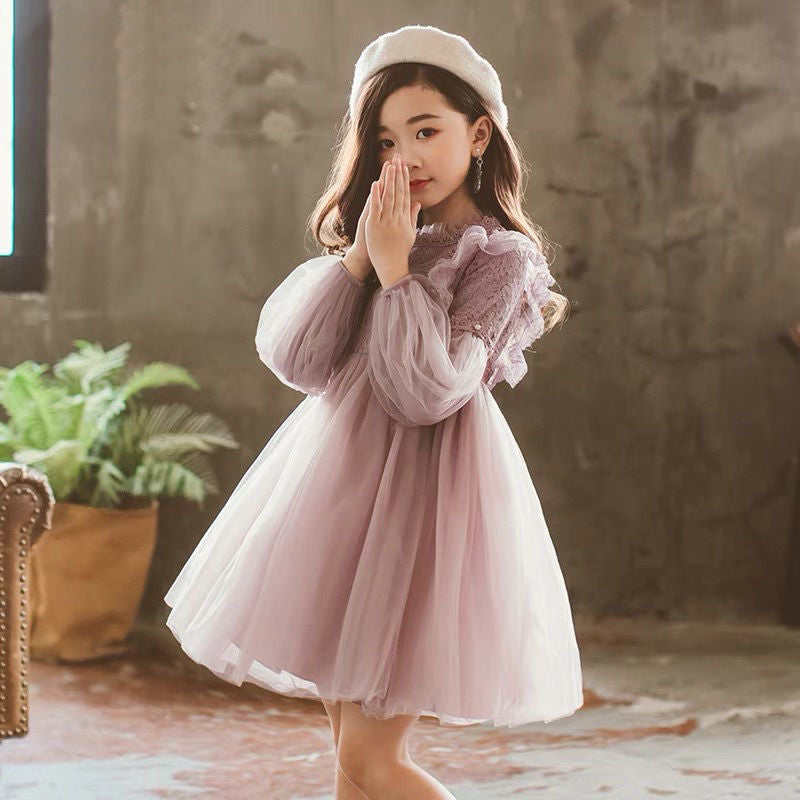 Title: Girls' Lace Princess Dress, Fluffy Gauze A-Line Frock