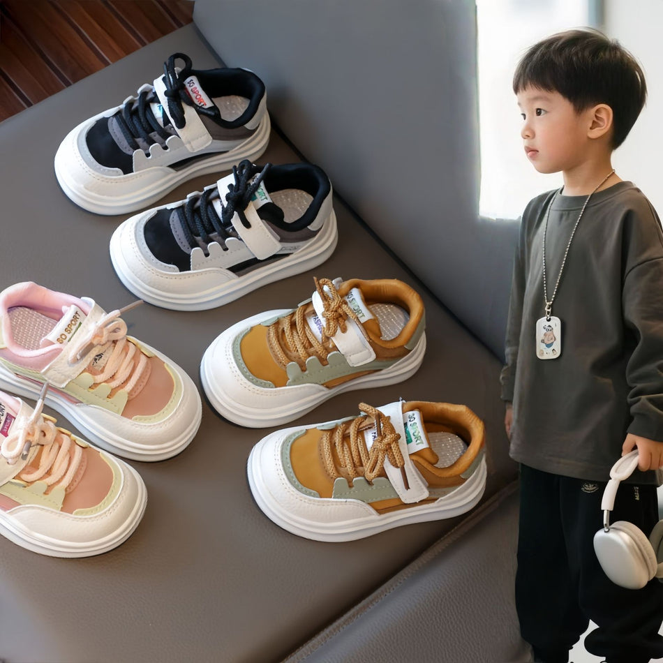 Letter Print Kids' Leather Sneakers with Thick PVC Sole