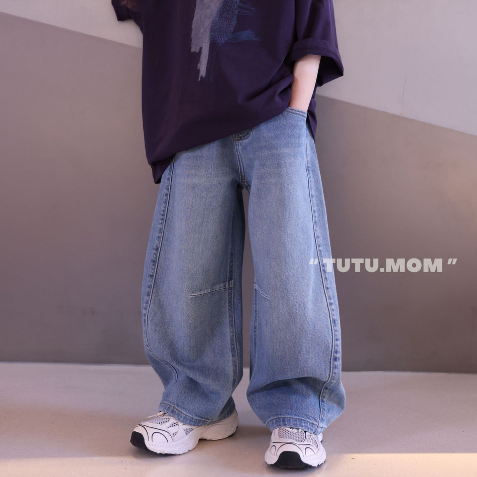 Ultra-Soft Wide-Leg Jeans for Boys in Cotton Blend