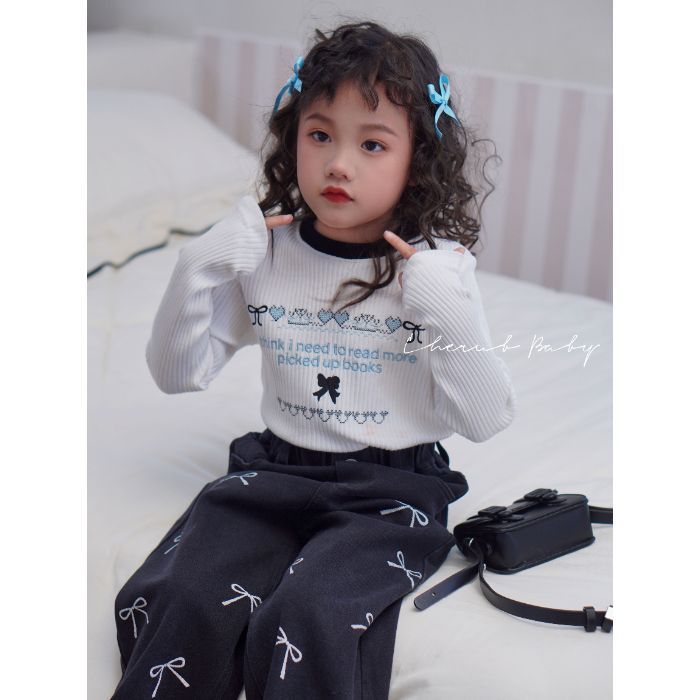 Girls Cool White Autumn Long-Sleeve Base T-Shirt