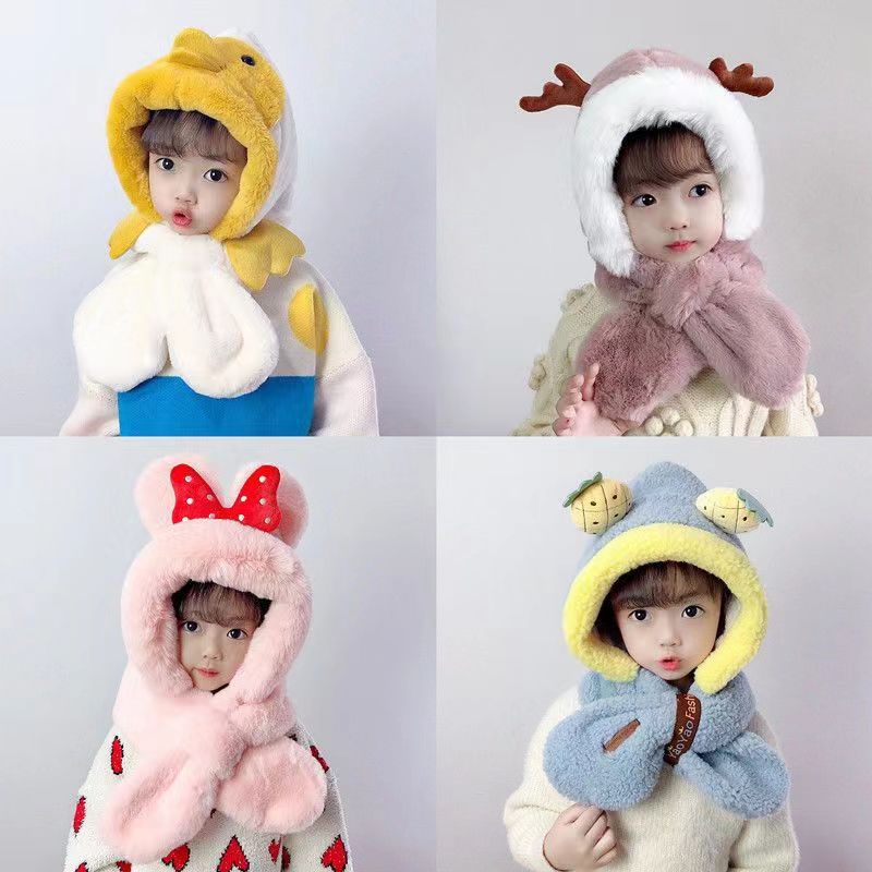 Kids Warm Hat & Scarf Set with Plush Deer Antlers