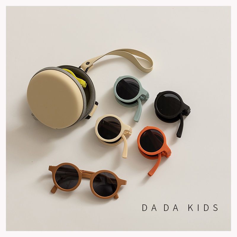 Morandi Kids’ Foldable Sunglasses – UV Protection Shades