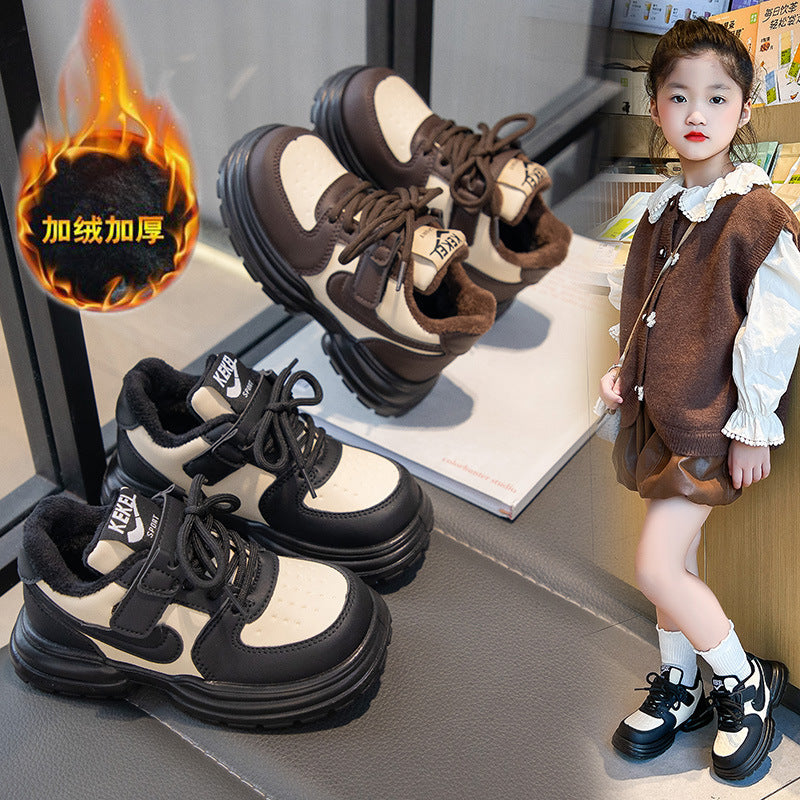 Cozy Winter Boots – Warm Steps for Stylish Young Girls