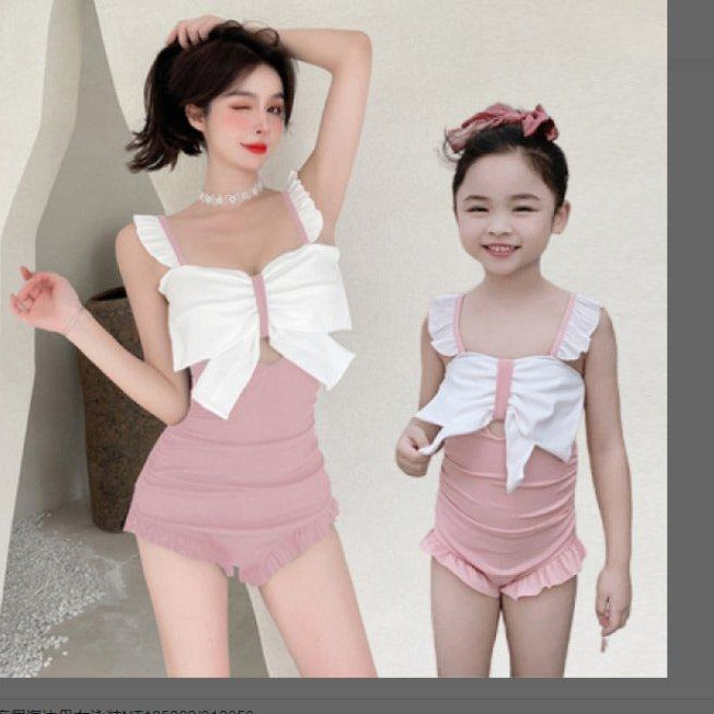 Mom & Daughter One-Piece Swimsuit – Stylish & Modest Set