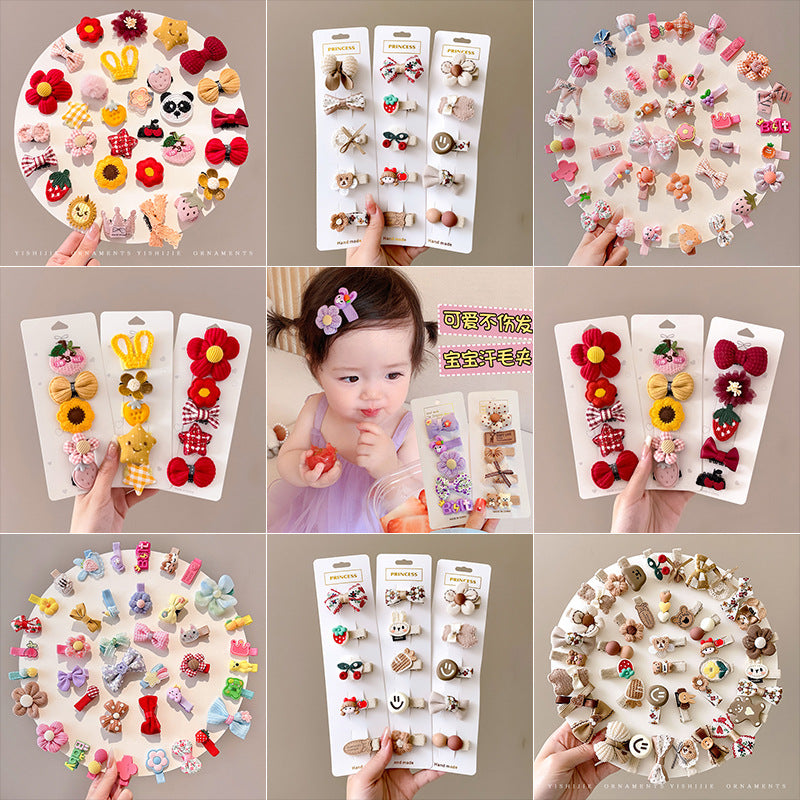 Soft Baby Hair Clips – Cute & Gentle Lanugo Clips